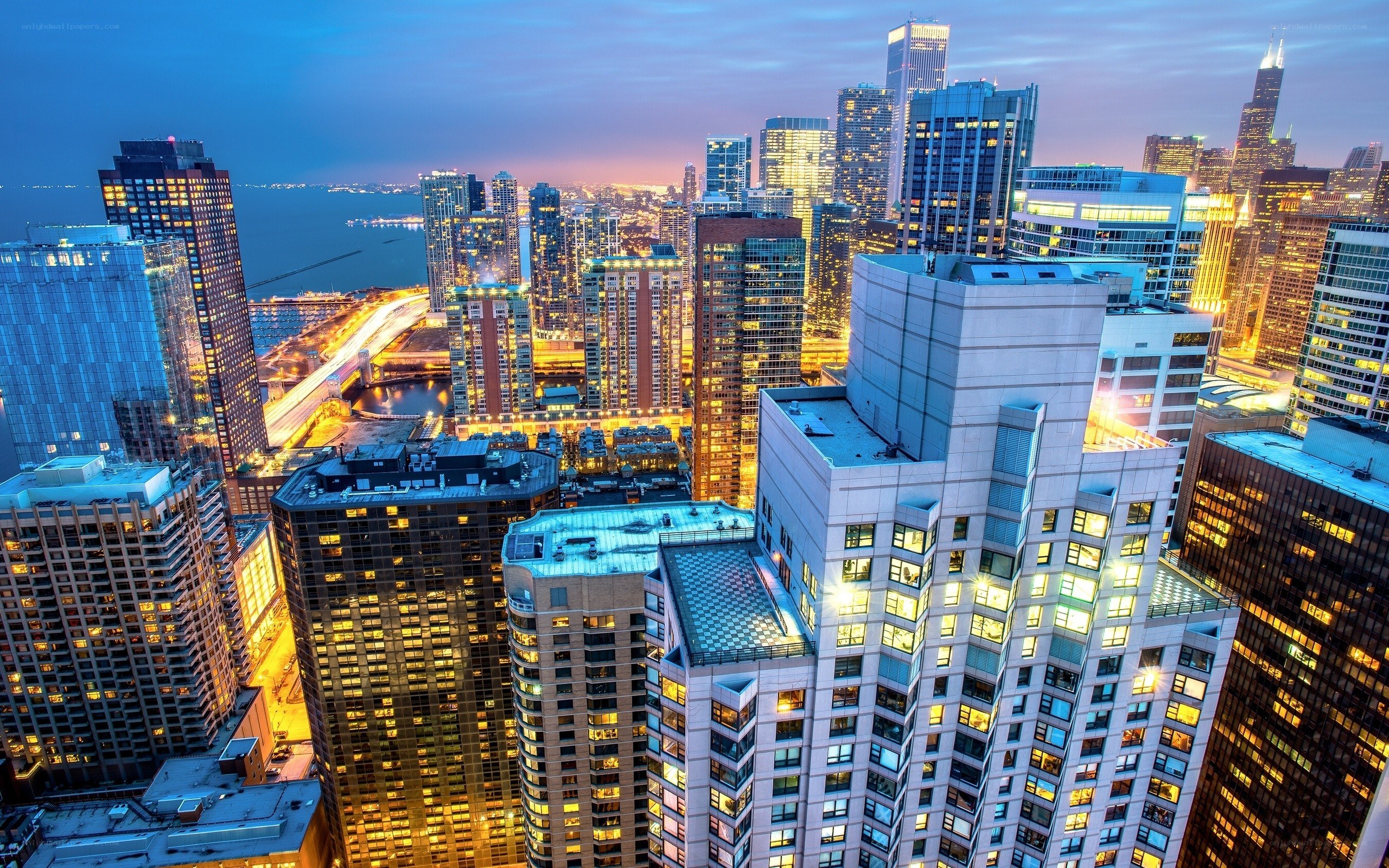 Chicago skyline at dusk