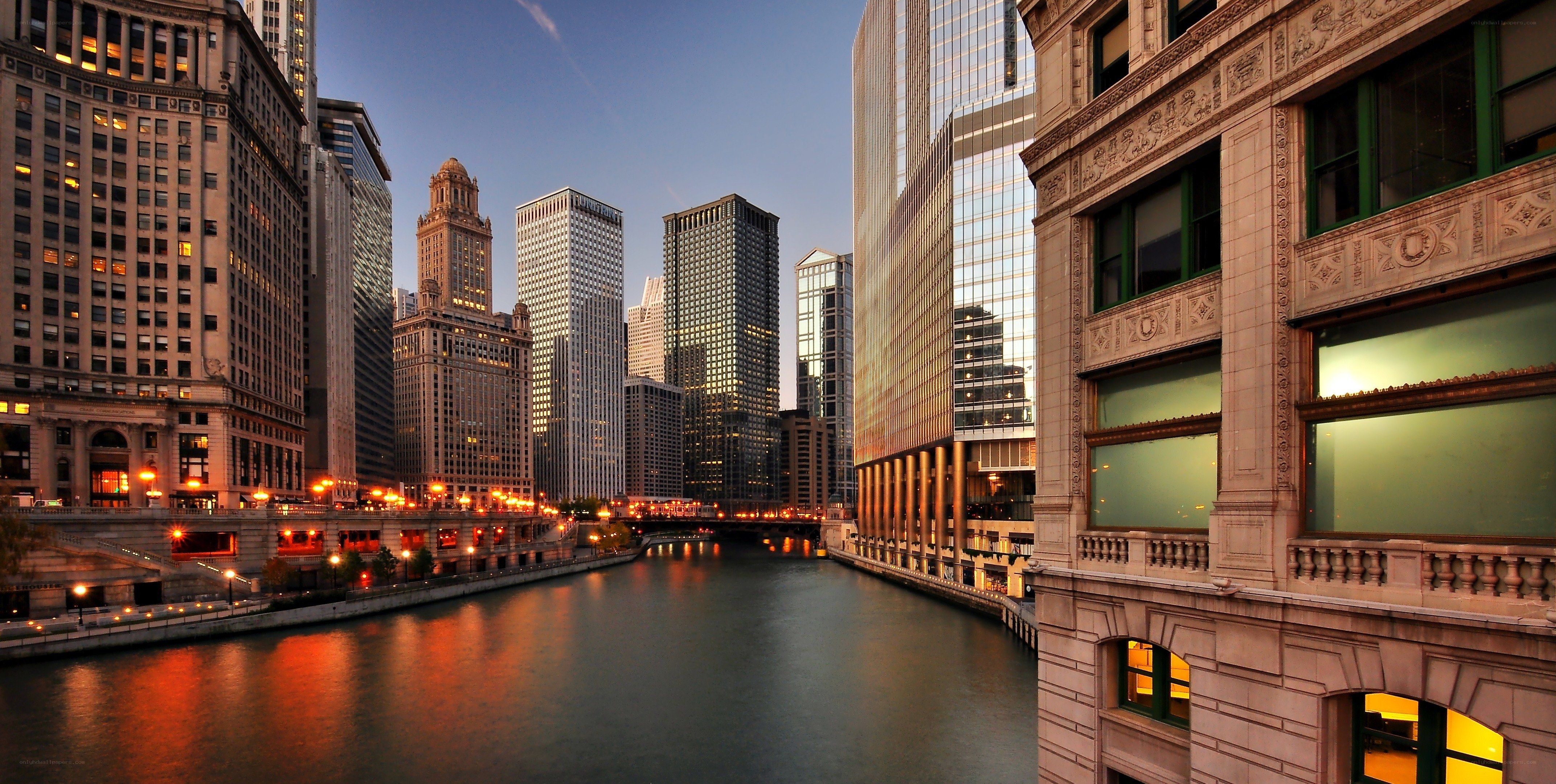Chicago skyline at dusk