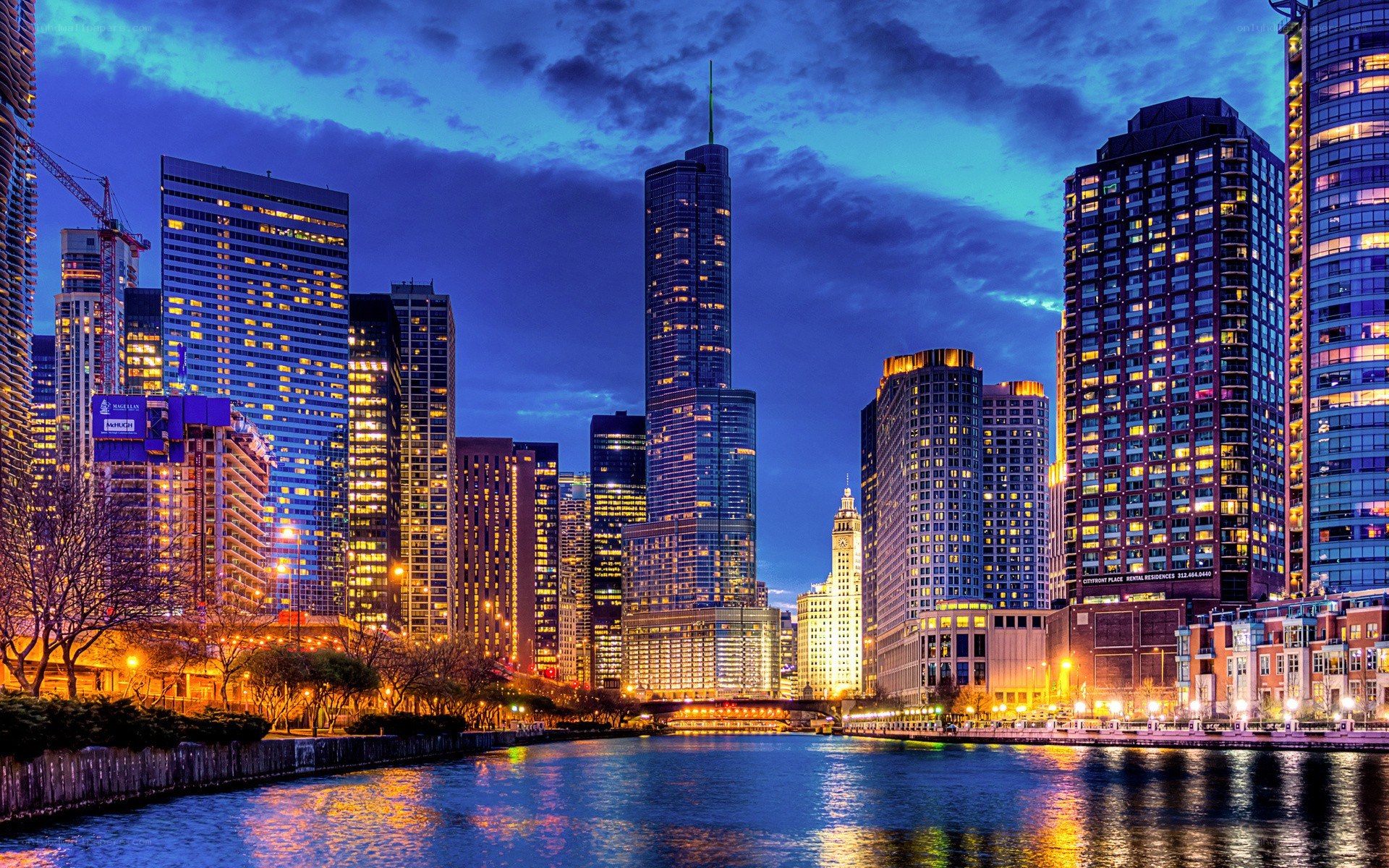 Chicago skyline at dusk