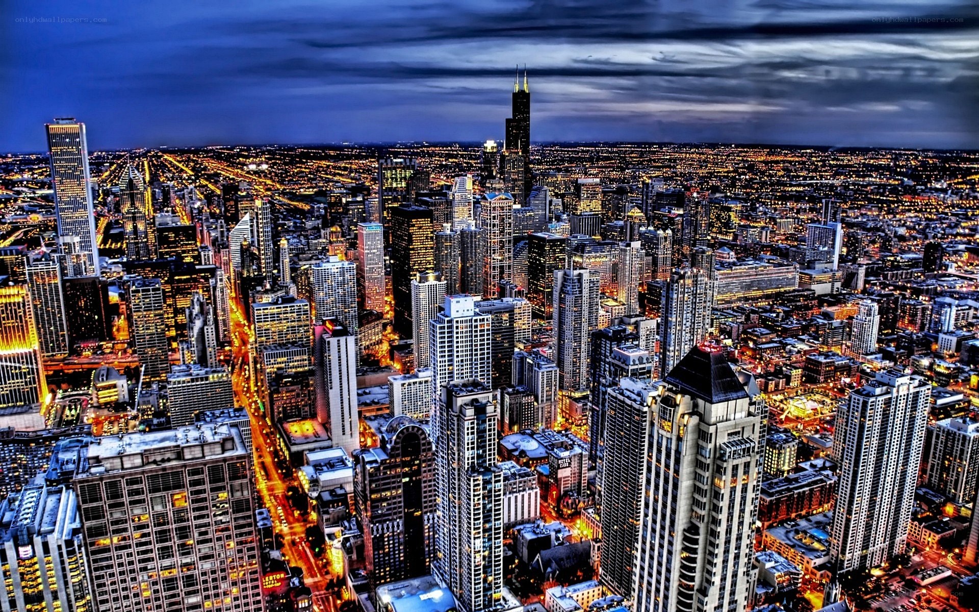Chicago skyline at dusk