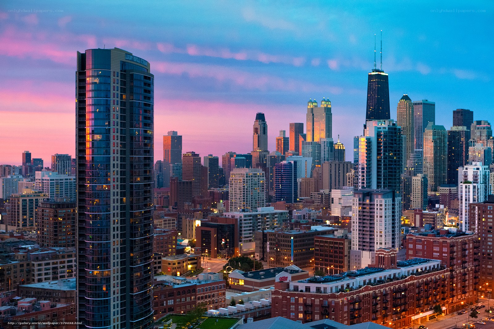 Chicago skyline at dusk