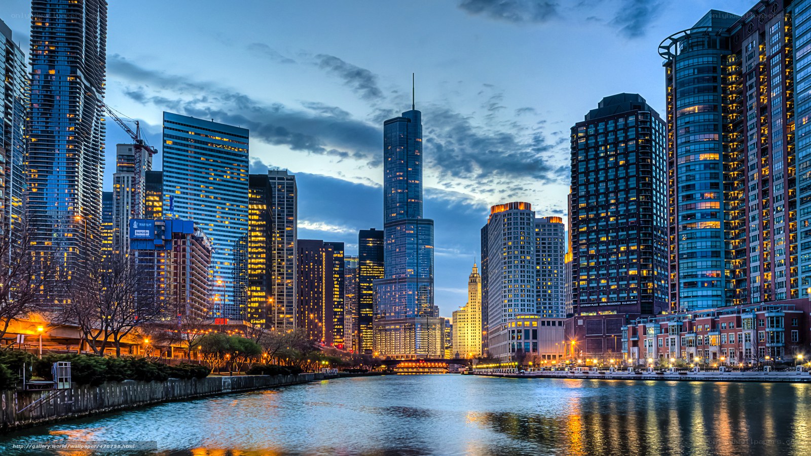 Chicago skyline at dusk