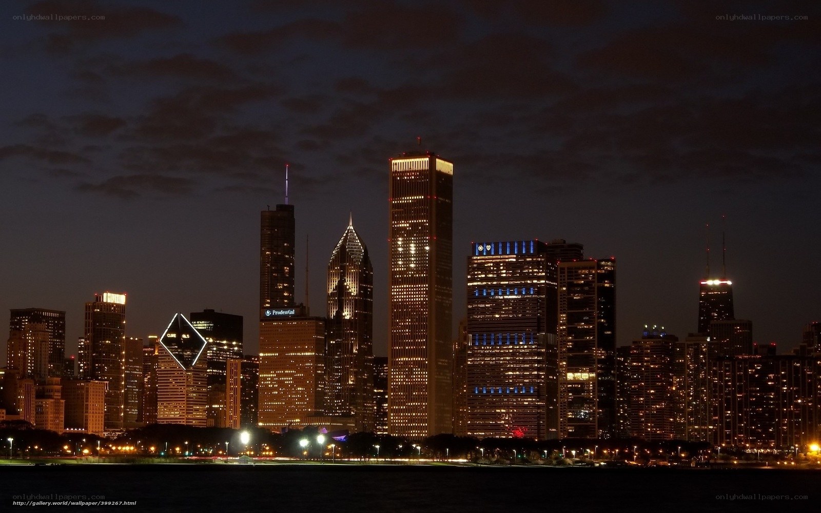 Chicago skyline at night