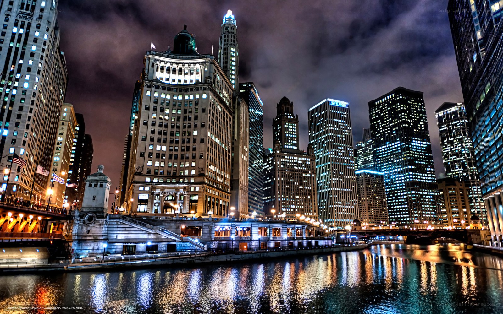 Chicago skyline at night
