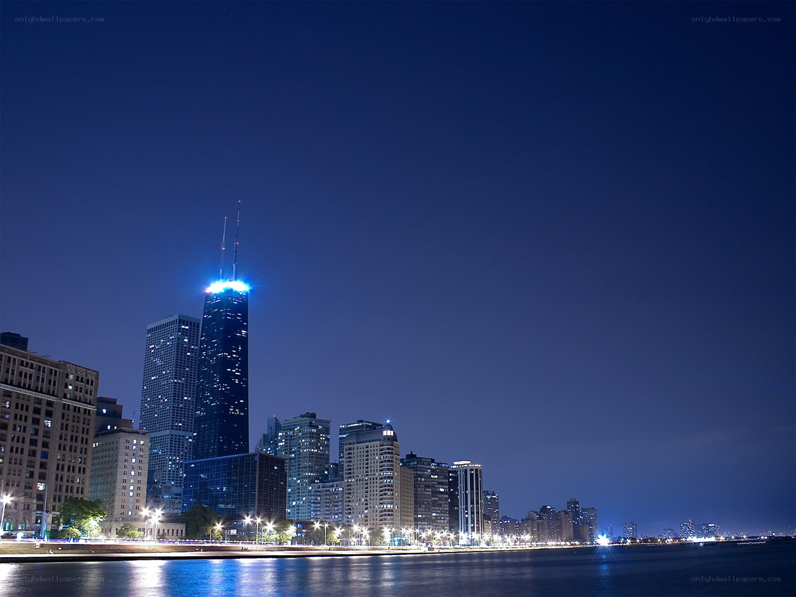 Chicago skyline at night