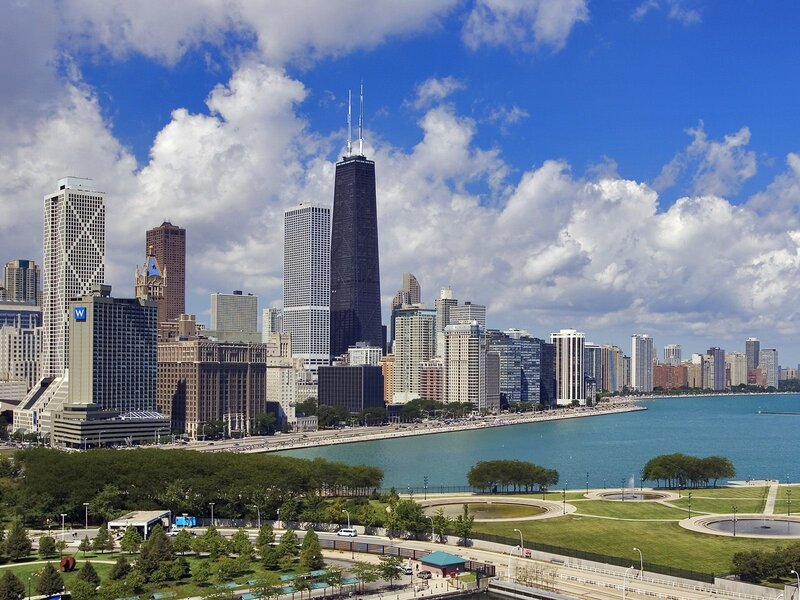Chicago skyline by Lake Michigan