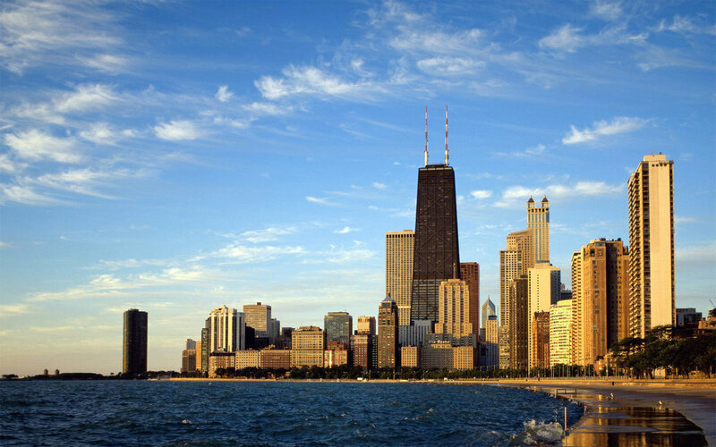 Chicago skyline by Lake Michigan