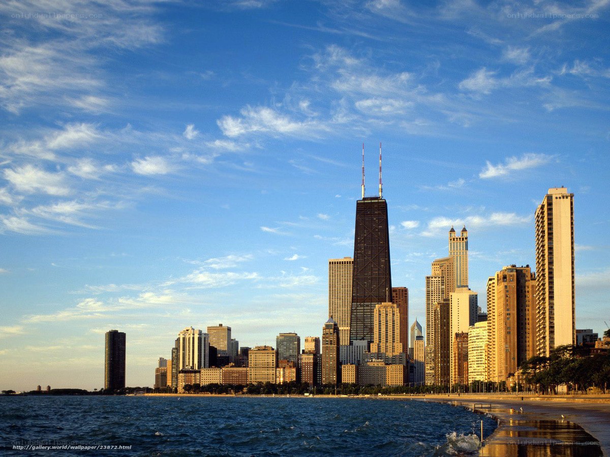 Chicago skyline by Lake Michigan
