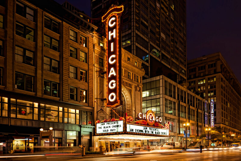 Chicago Theatre at Night — Black