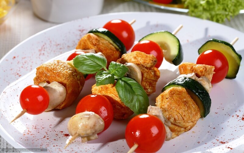 Chicken and Vegetable Skewers — Red