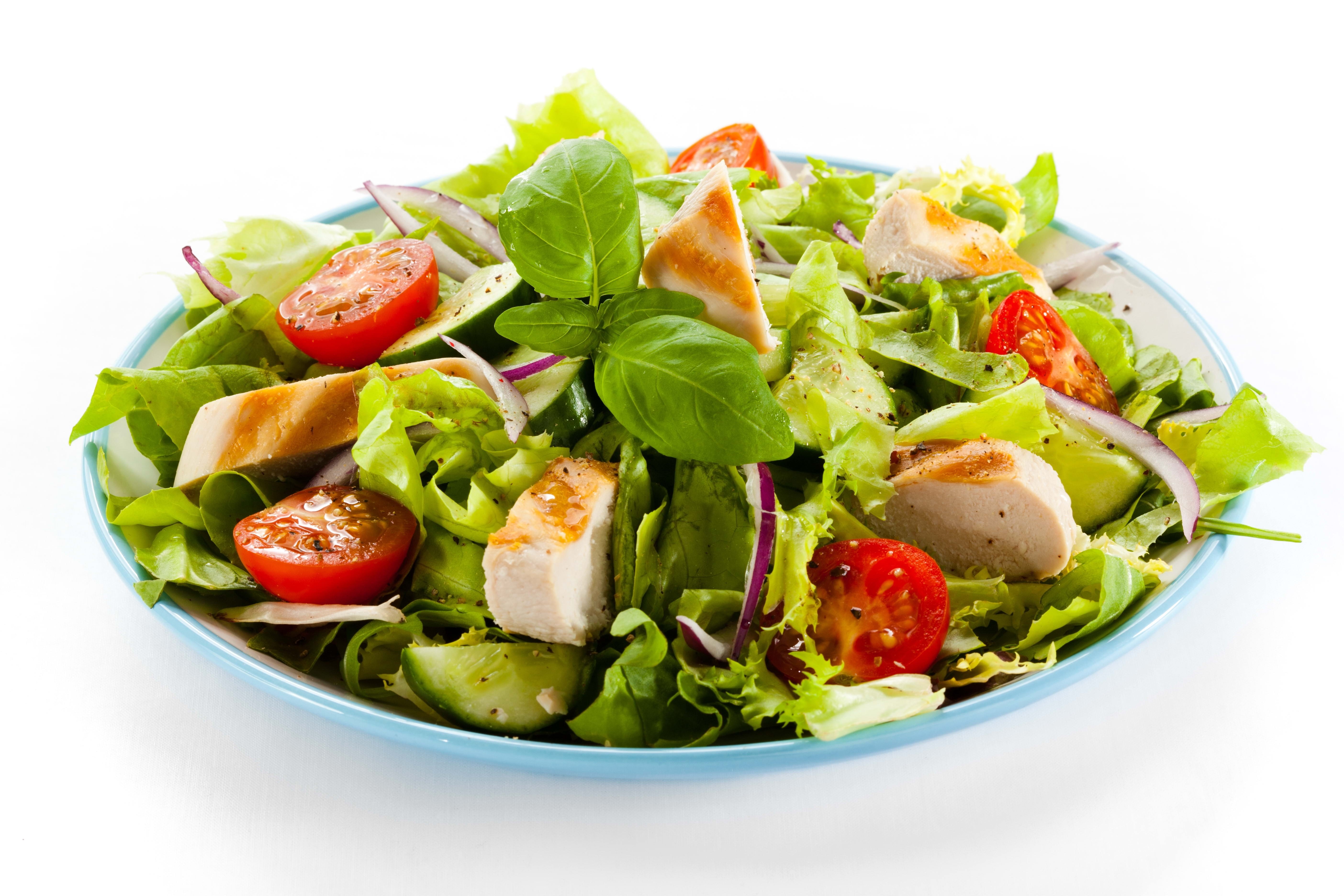 chicken salad with vegetables