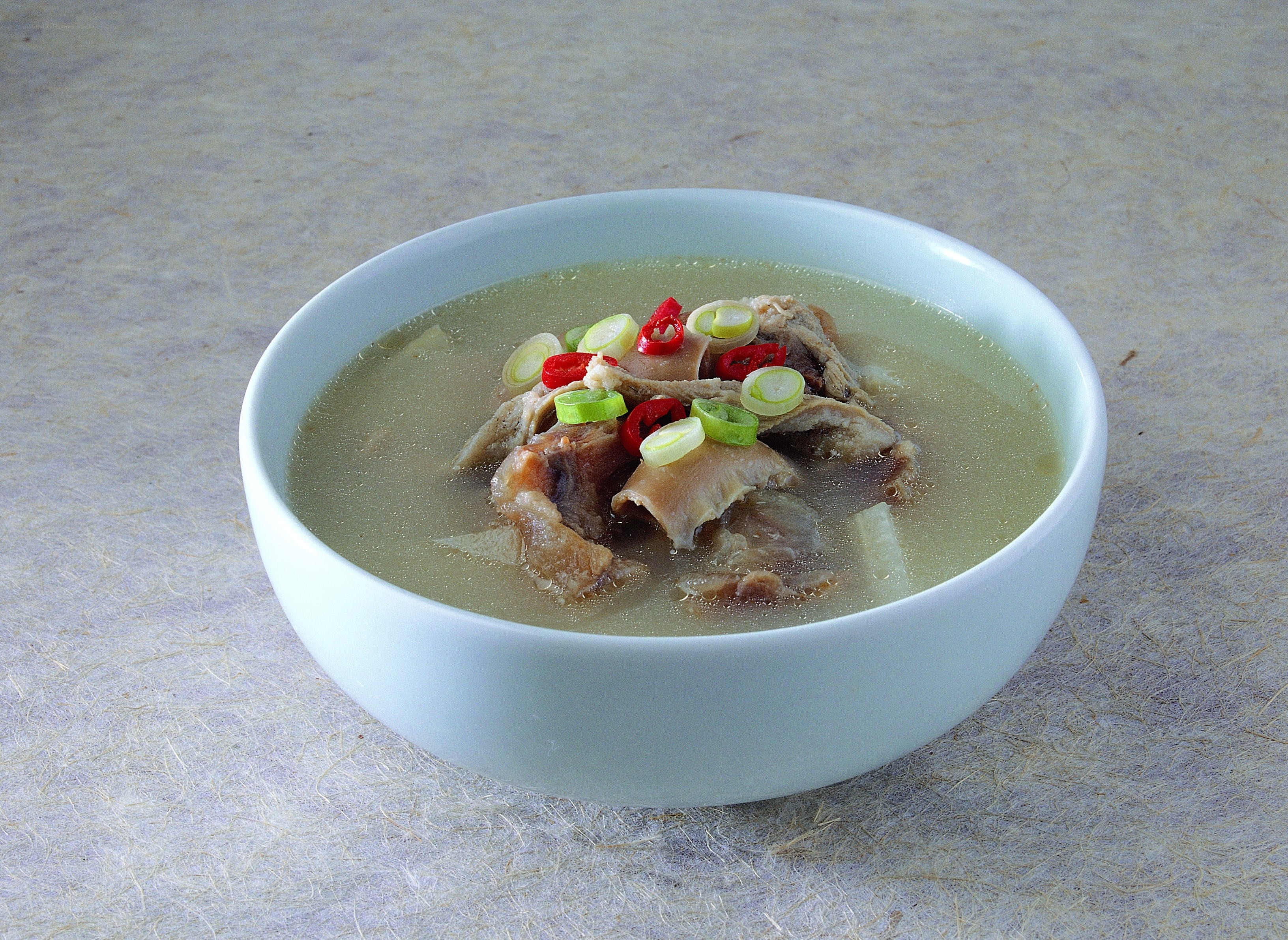 chicken soup with green onions