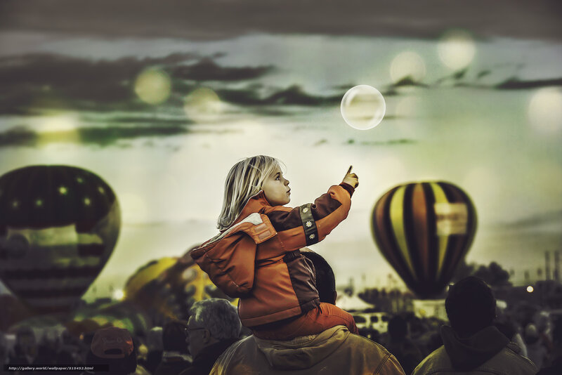 Child at hot air balloon festival
