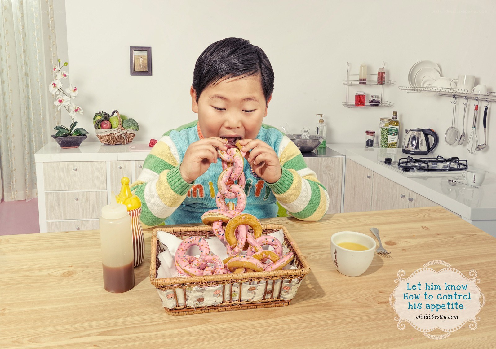 Child eating sugary snacks