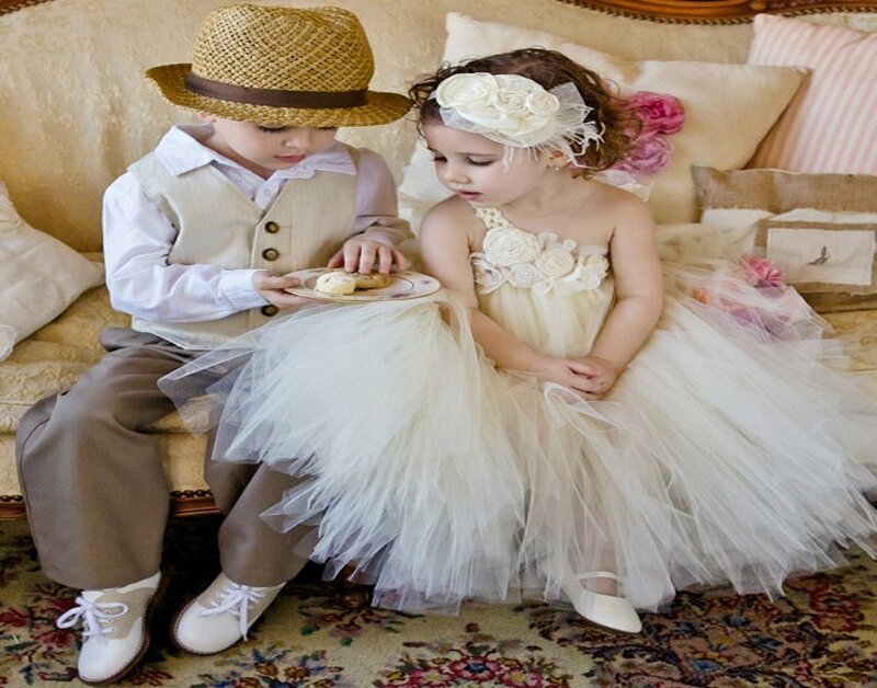Child Flower Girl and Boy