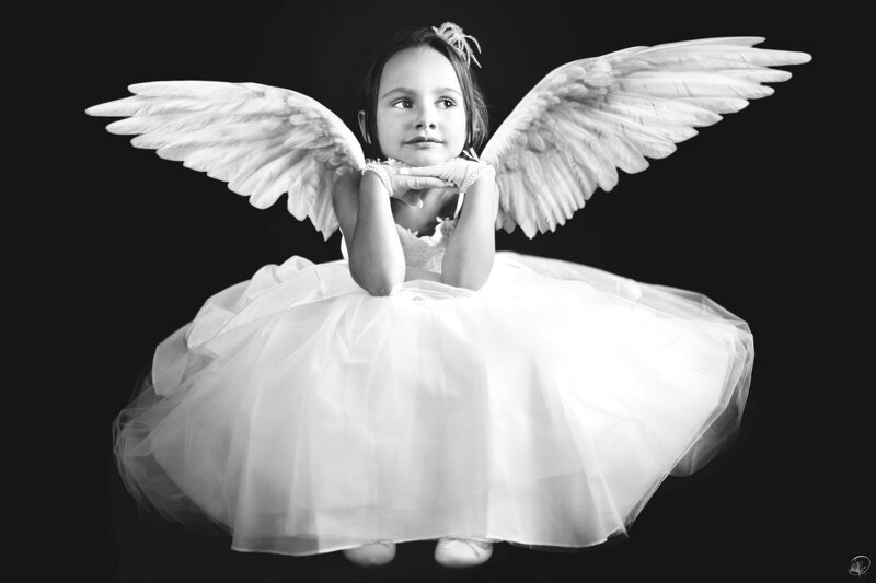 Child in Angel Costume — Black