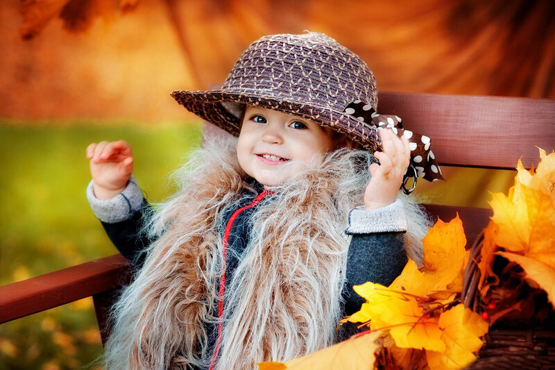 Child in Autumn Hat