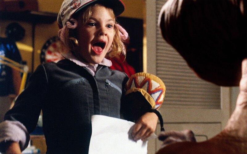 child in baseball cap