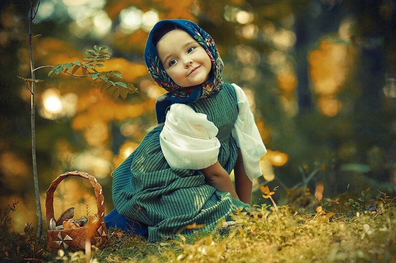 Child in Forest — Green, Serene, Autumn