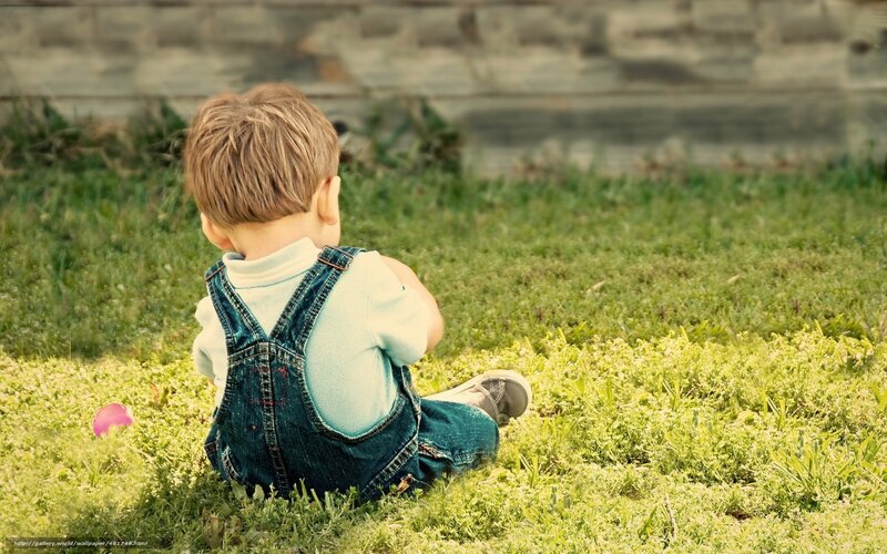 Child in Overalls — Green, Calm