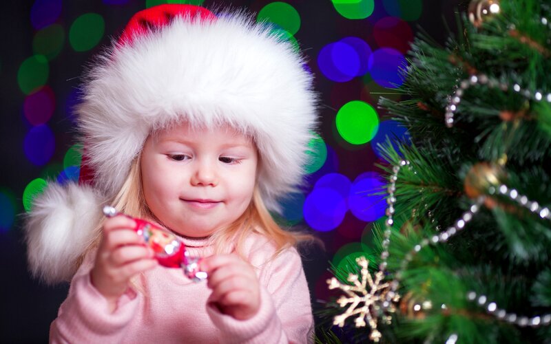 Child in Santa Hat — Green