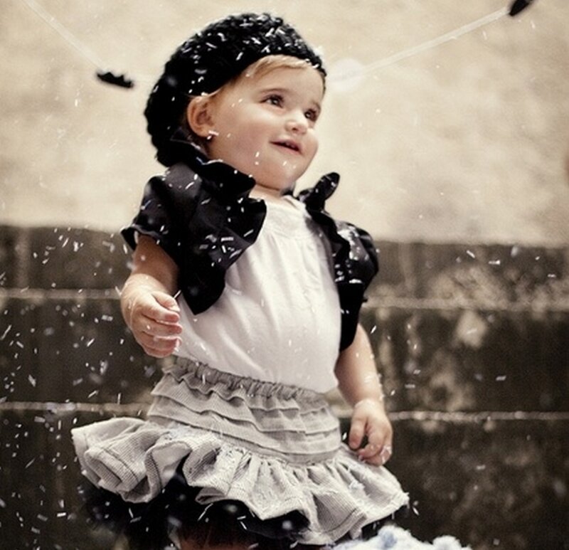Child in Snow — Black
