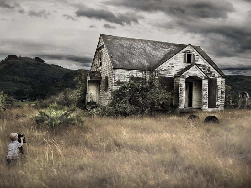 Child Photographing House — Gray, Dramatic