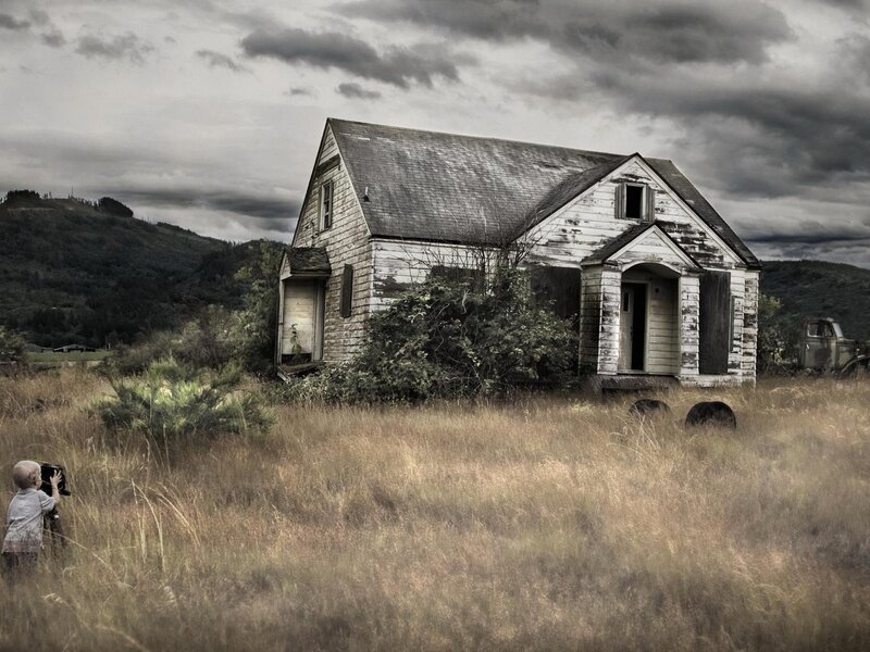 Child Photographing House