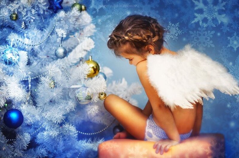 Child with Angel Wings — Blue, Festive