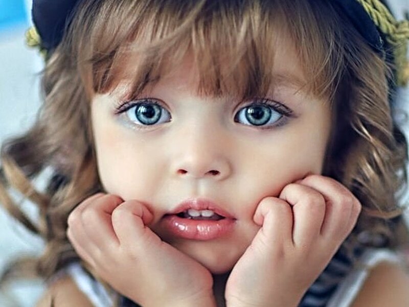 Child with Blue Eyes — Brown, Innocent