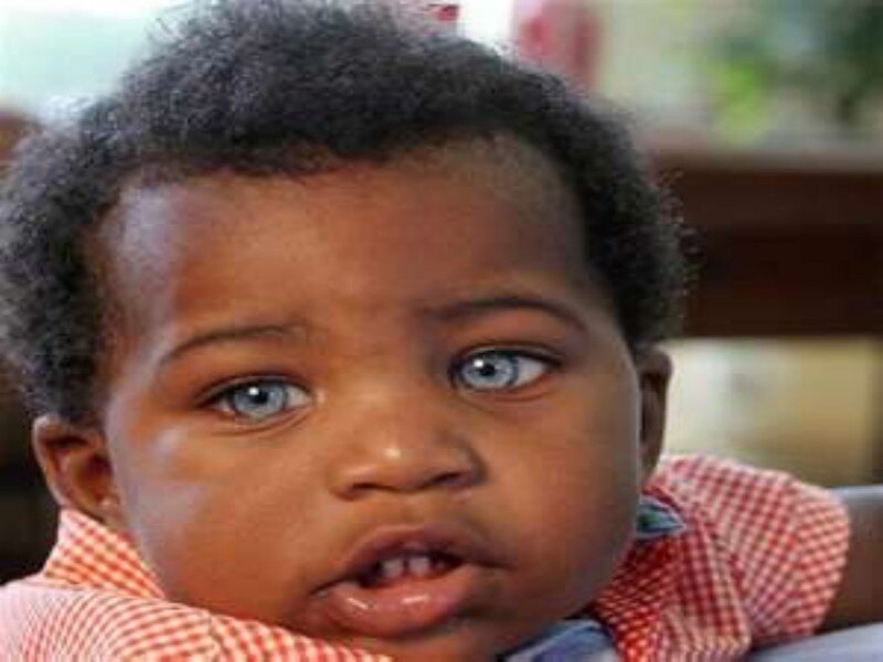 Child with Blue Eyes — Brown, Neutral