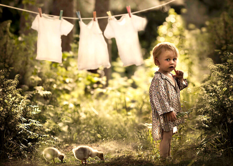 Child with Ducklings — Green