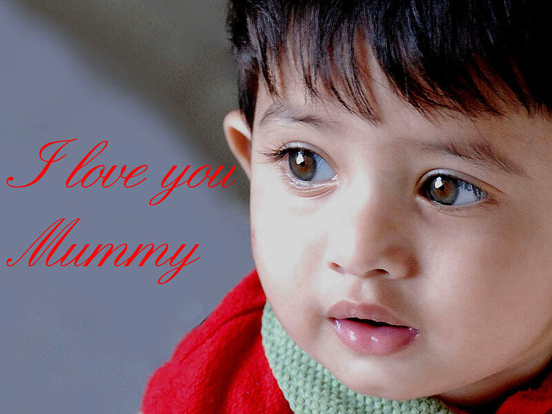 child with 'I love you Mummy' text