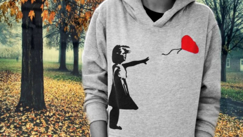 Child with Red Balloon — Gray