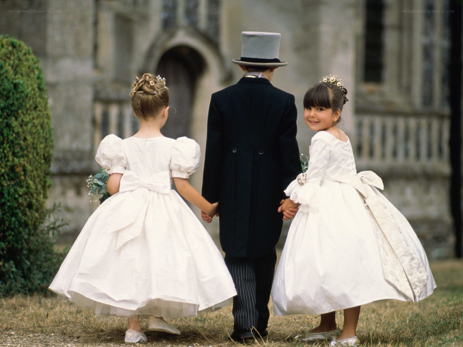 Children at a wedding ceremony