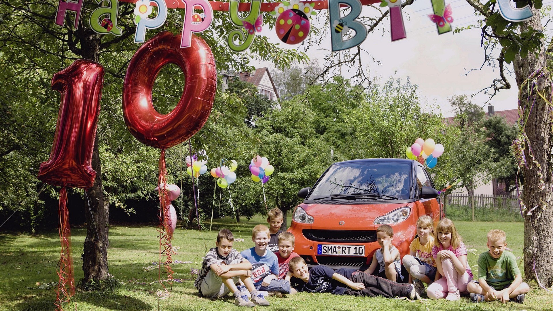 Children at birthday party