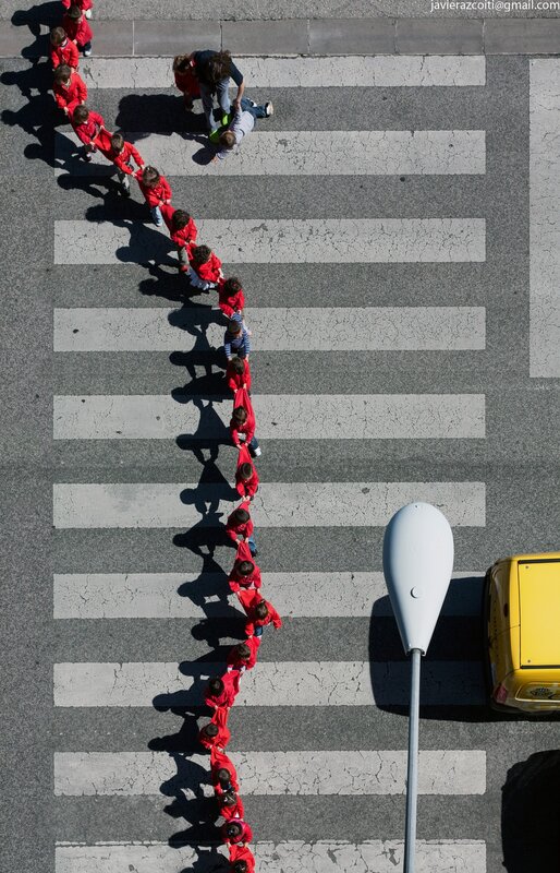 Children Crossing Street — Red