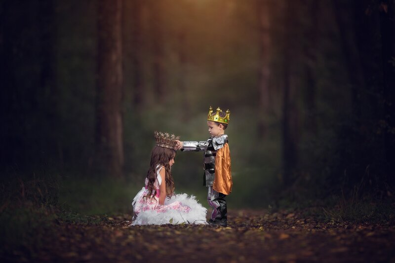 Children in Costumes — Brown, Dramatic