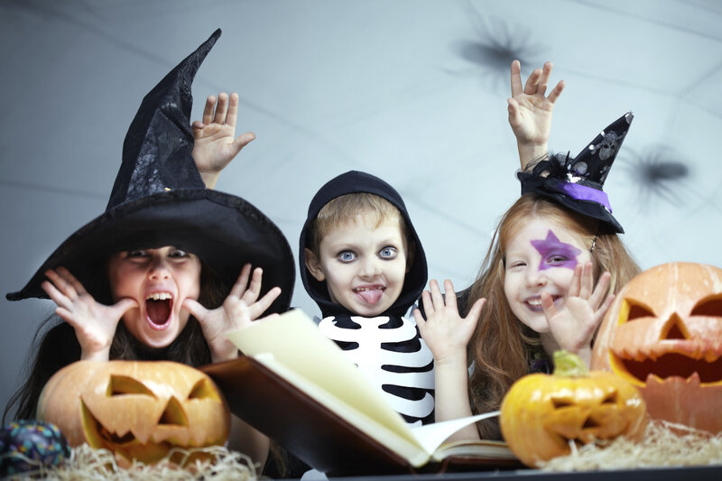 Children in Halloween Costumes — Black, Playful, Photograph