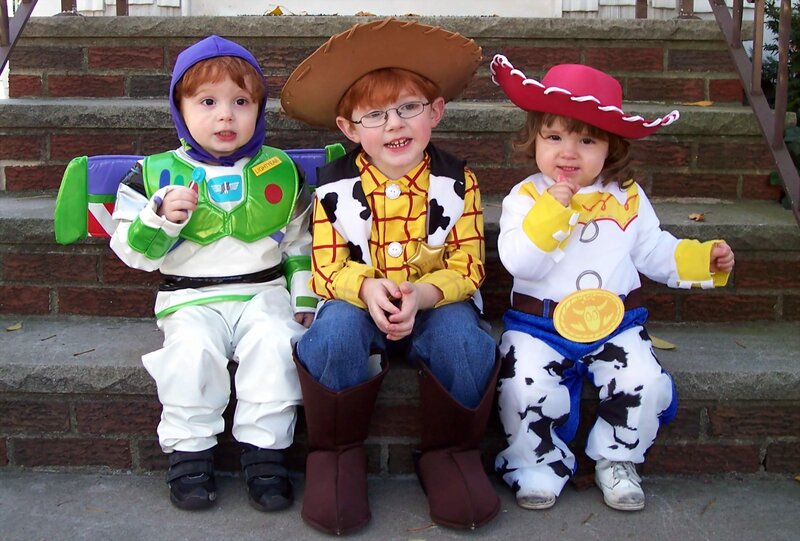 children in toy story costumes