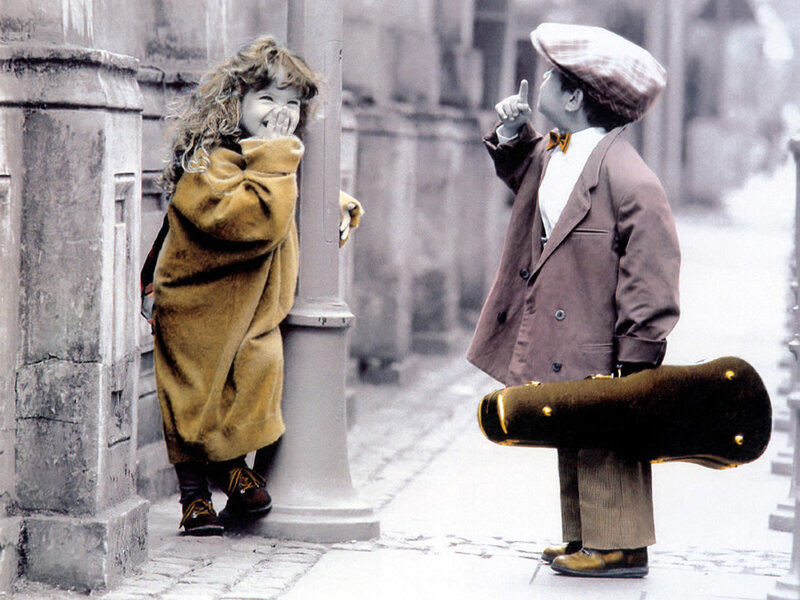 Children on a city street