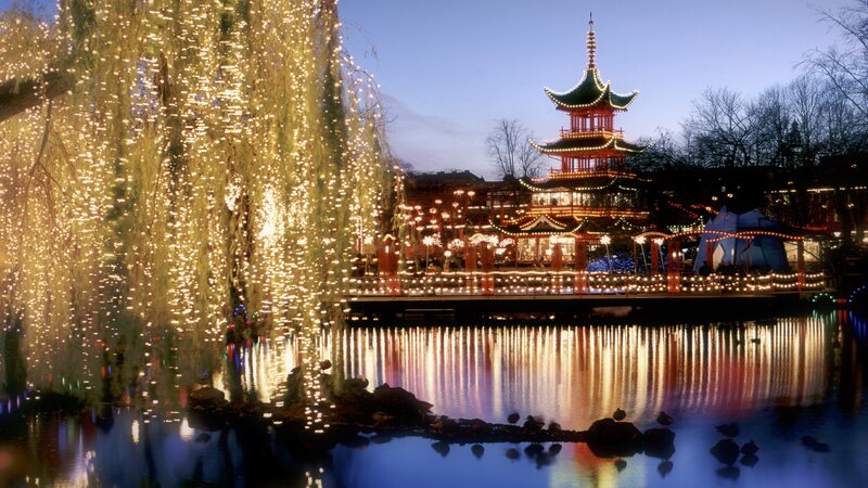 Chinese pagoda at night with lights