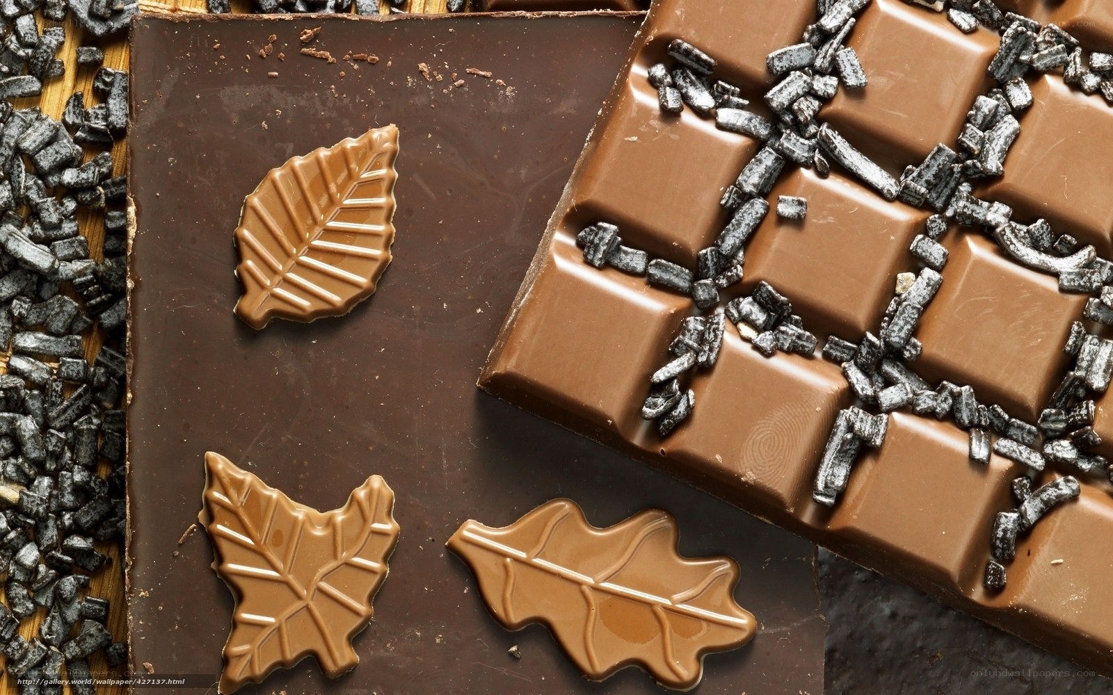 chocolate bar with leaf decorations
