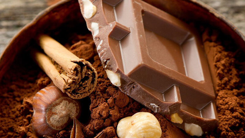 Chocolate Bar with Spices — Brown