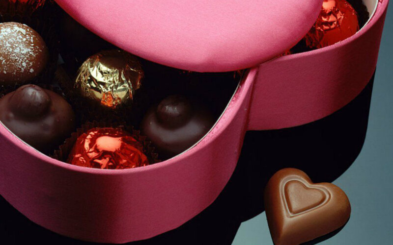 Chocolate Box with Candies — Pink