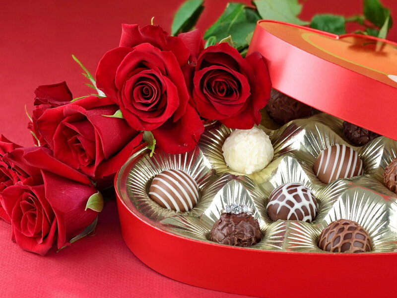 Chocolate Box with Roses — Red, Romantic, Photograph, Chocolates, Ring