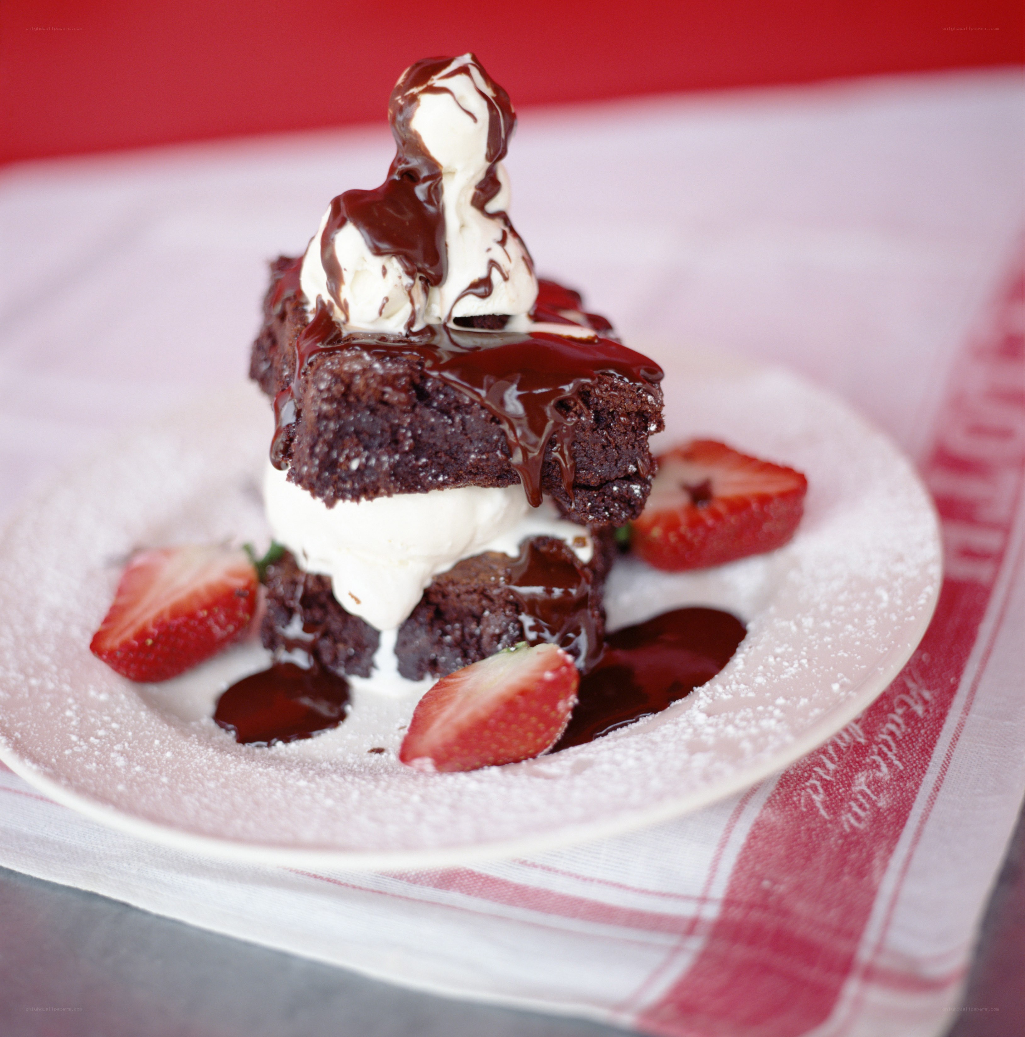 chocolate brownie dessert