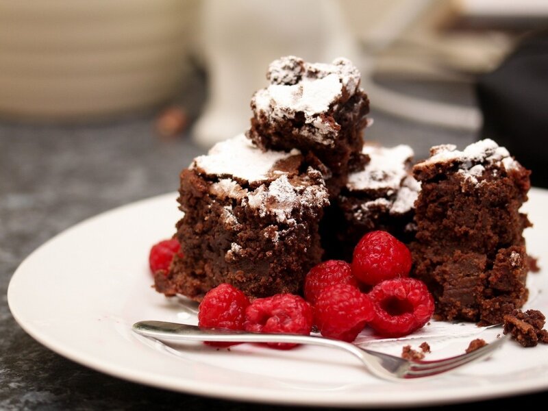 Chocolate Brownies with Raspberries