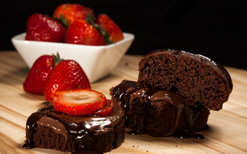 Chocolate Brownies with Strawberries — Brown