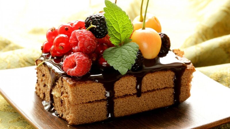 Chocolate Cake with Berries — Brown, Appetizing, Photograph, Mint Leaf